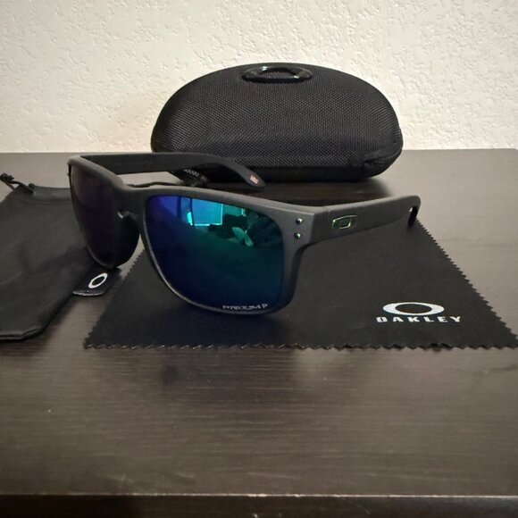 OO9102 Oakley Holbrook Prizm Polarized Jade Iridium - Picture 2 of 8